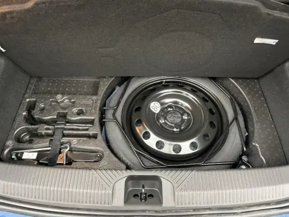 RENAULT CLIO VI - voiture de démonstration - Photo 17