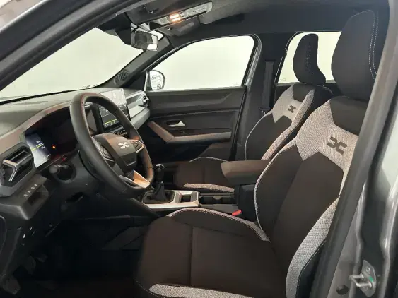 DACIA DUSTER III - voiture de démonstration - Photo 18