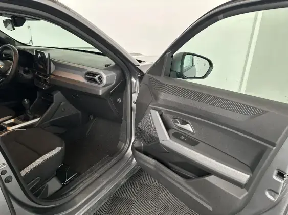 DACIA DUSTER III - voiture de démonstration - Photo 20