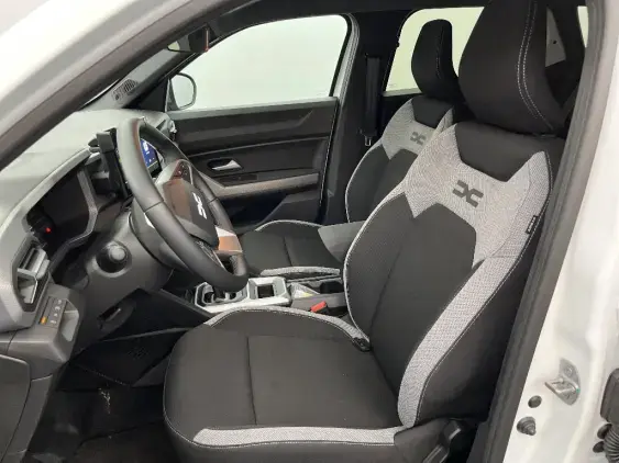 DACIA DUSTER III - voiture de démonstration - Photo 18