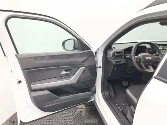 DACIA DUSTER III - voiture de démonstration - Photo 19