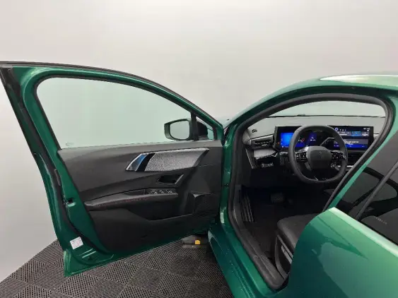 RENAULT CLIO VI - voiture de démonstration - Photo 19