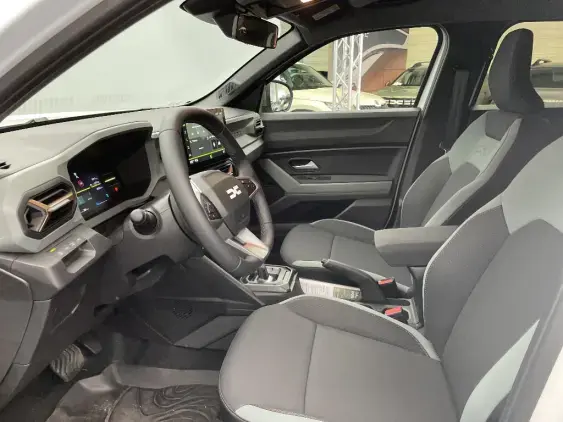 DACIA DUSTER III - voiture de démonstration - Photo 18