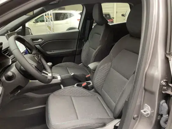 RENAULT CAPTUR II - voiture de démonstration - Photo 18