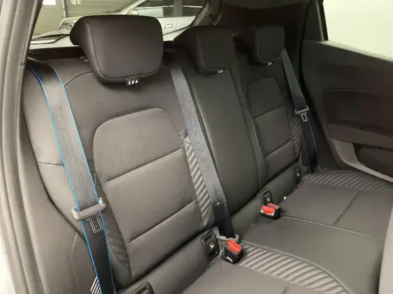 RENAULT CLIO V - voiture de démonstration - Photo 19