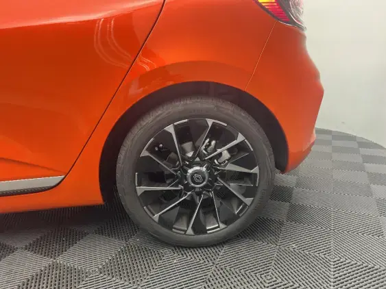 RENAULT CLIO V - voiture de démonstration - Photo 24