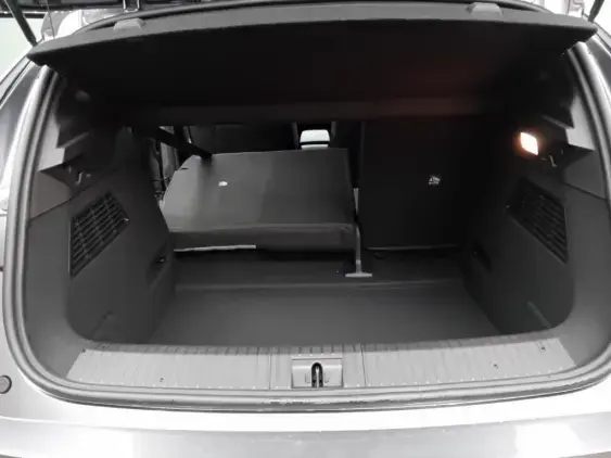 RENAULT MEGANE V - voiture de démonstration - Photo 16