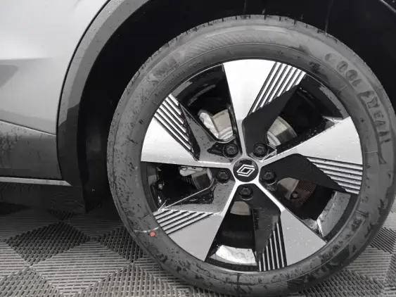 RENAULT MEGANE V - voiture de démonstration - Photo 23