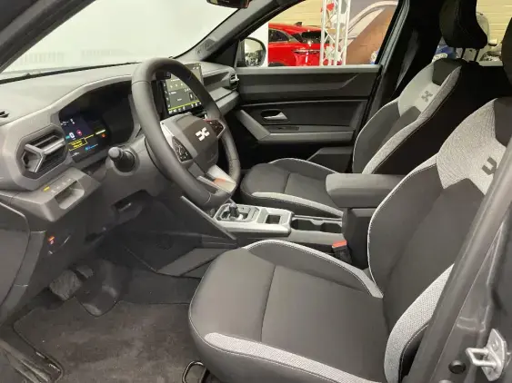 DACIA DUSTER III - voiture de démonstration - Photo 18