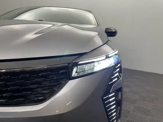 RENAULT CLIO V - voiture de démonstration - Photo 22