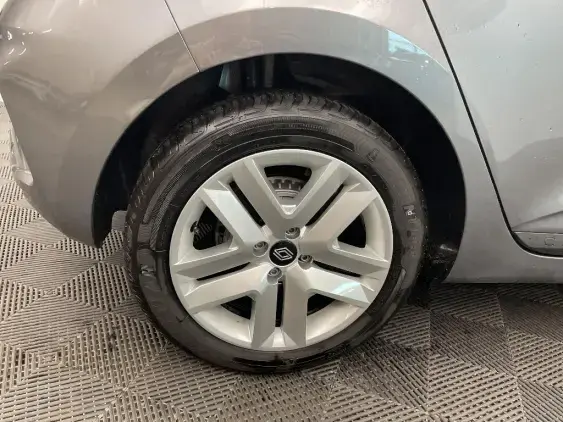 RENAULT CLIO V - voiture de démonstration - Photo 25