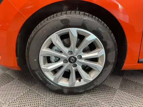 RENAULT CLIO V - voiture de démonstration - Photo 23