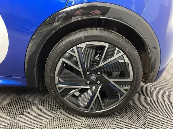 RENAULT CLIO VI - voiture de démonstration - Photo 24