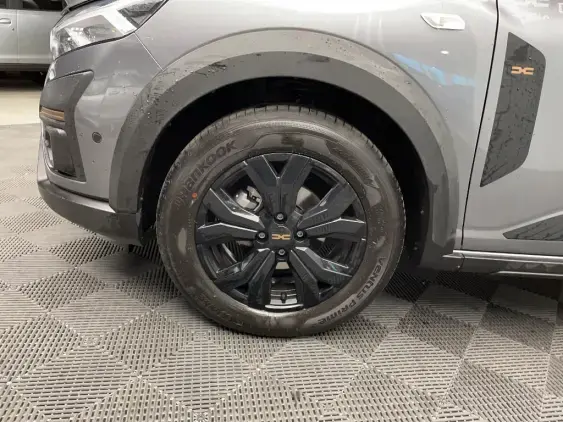 DACIA SANDERO III - voiture de démonstration - Photo 23