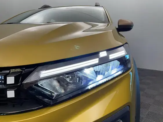 DACIA SANDERO III - voiture de démonstration - Photo 18