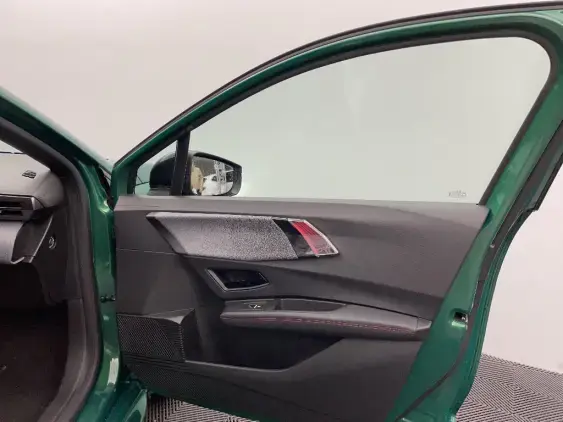 RENAULT CLIO VI - voiture de démonstration - Photo 20