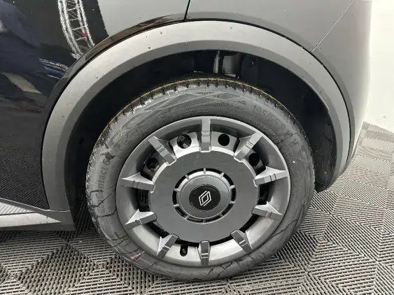 RENAULT 5 III - voiture de démonstration - Photo 21