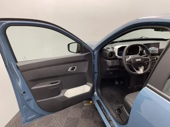 DACIA SPRING - voiture de démonstration - Photo 19