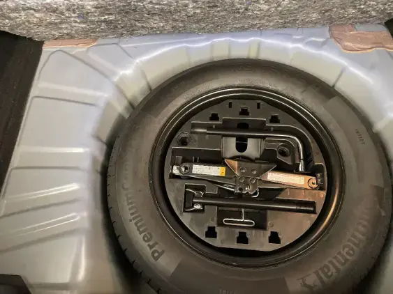 RENAULT CLIO V - voiture de démonstration - Photo 17
