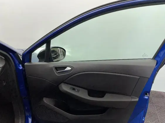 RENAULT CLIO V - voiture de démonstration - Photo 20