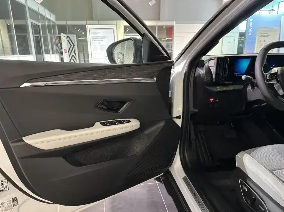 RENAULT SCENIC V ELECTRIQUE - voiture de démonstration - Photo 15