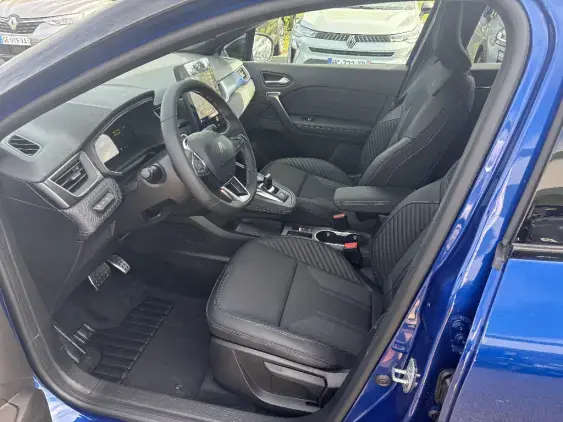 RENAULT CAPTUR II - voiture de démonstration - Photo 17