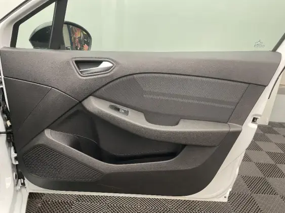 RENAULT CLIO V - voiture de démonstration - Photo 20