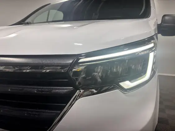 RENAULT TRAFIC ELECTRIQUE III - voiture de démonstration - Photo 22