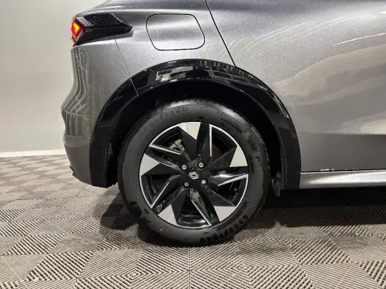 RENAULT CLIO VI - voiture de démonstration - Photo 25