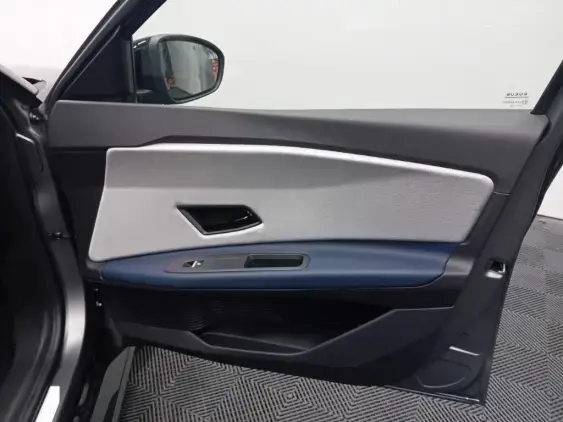 RENAULT 5 III - voiture de démonstration - Photo 20