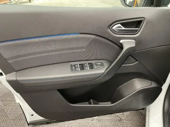 RENAULT CAPTUR II - voiture de démonstration - Photo 18