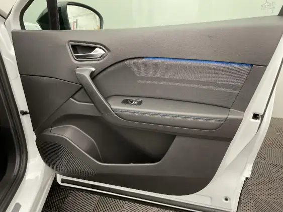 RENAULT CAPTUR II - voiture de démonstration - Photo 19