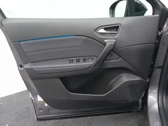 RENAULT CAPTUR II - voiture de démonstration - Photo 19