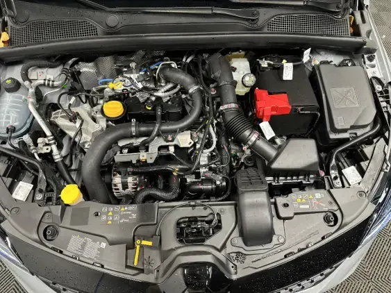 RENAULT CLIO V - voiture de démonstration - Photo 21