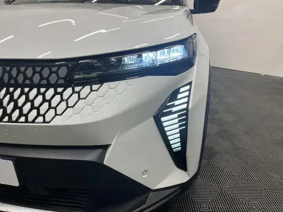 RENAULT SCENIC V ELECTRIQUE - voiture de démonstration - Photo 22