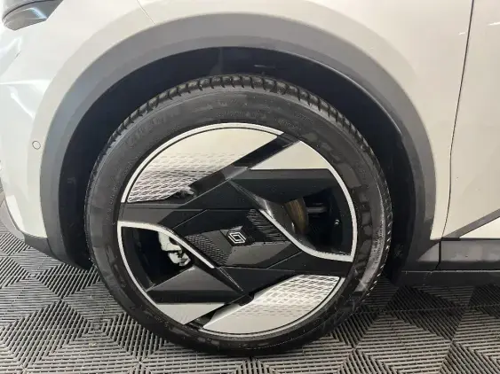 RENAULT SCENIC V ELECTRIQUE - voiture de démonstration - Photo 23