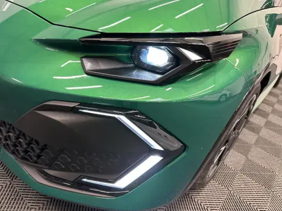 RENAULT CLIO VI - voiture de démonstration - Photo 22