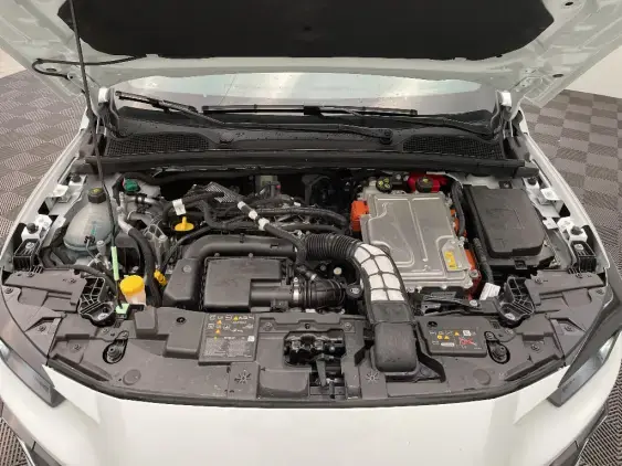 RENAULT CLIO VI - voiture de démonstration - Photo 21