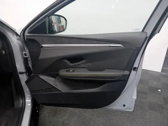 RENAULT MEGANE V - voiture de démonstration - Photo 20