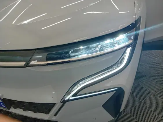 RENAULT MEGANE V - voiture de démonstration - Photo 22
