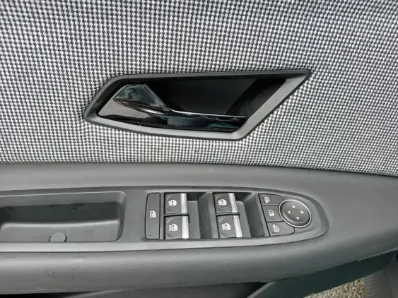 RENAULT RENAULT 4 ELECTRIQUE - voiture de démonstration - Photo 19