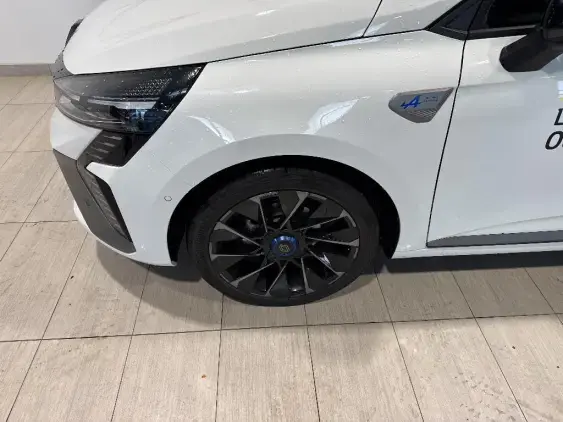 RENAULT CLIO V - voiture de démonstration - Photo 22