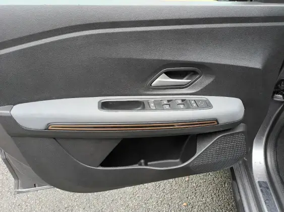 DACIA JOGGER - voiture de démonstration - Photo 19