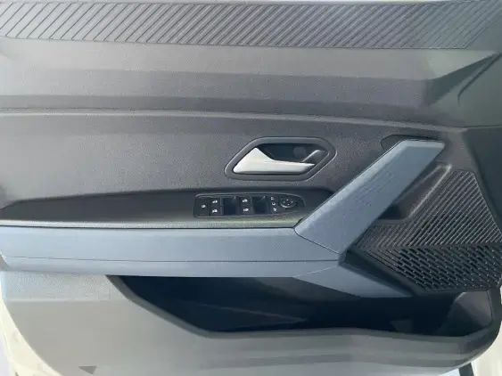 DACIA DUSTER III - voiture de démonstration - Photo 18