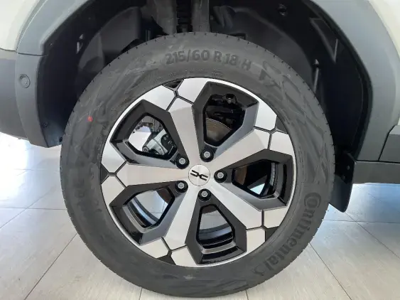 DACIA DUSTER III - voiture de démonstration - Photo 24