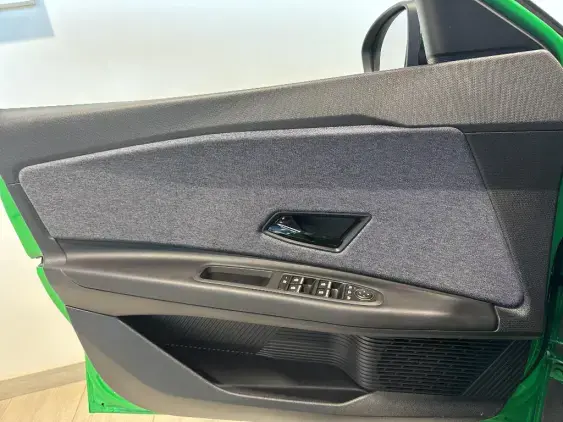 RENAULT 5 III - voiture de démonstration - Photo 18