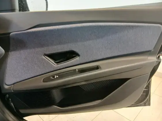 RENAULT 5 III - voiture de démonstration - Photo 19