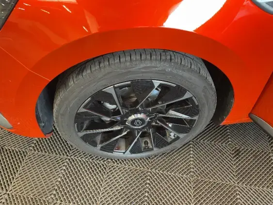 RENAULT CLIO V - voiture de démonstration - Photo 23