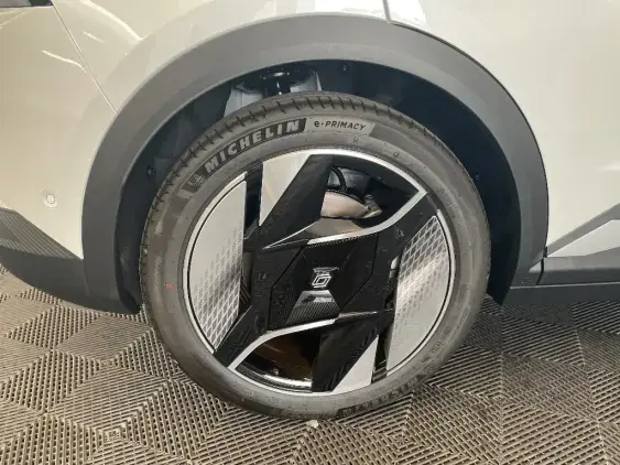 RENAULT SCENIC V ELECTRIQUE - voiture de démonstration - Photo 25