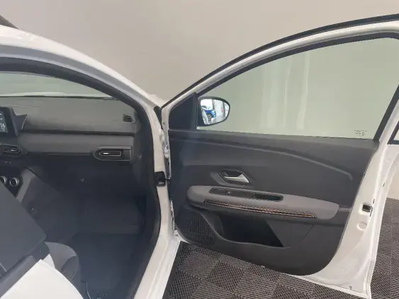 DACIA SANDERO III - voiture de démonstration - Photo 20